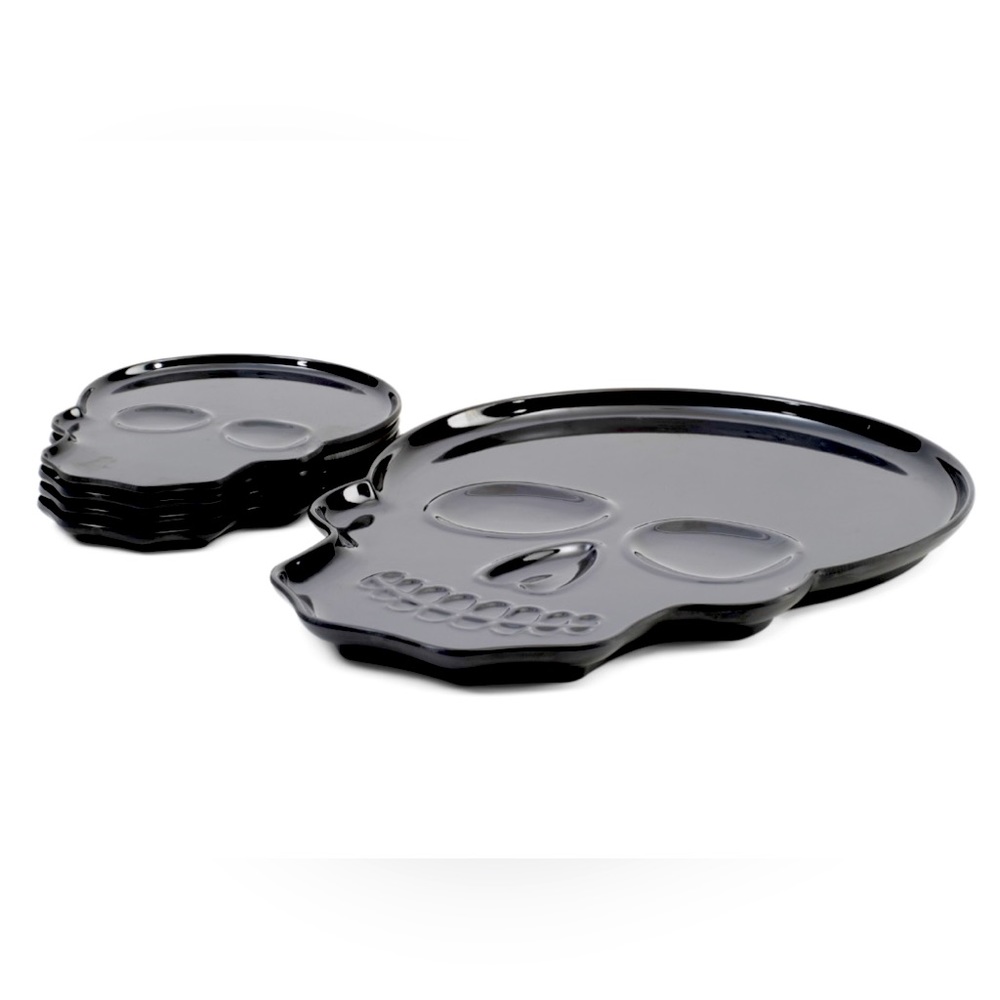 Skull Platter w/4 Matching Plates